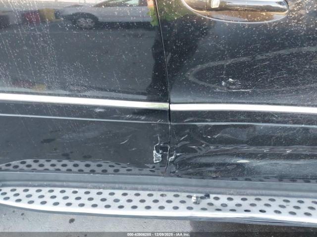 Mercedes-Benz G-Class 4matic Image 14