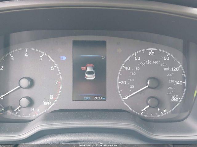 Toyota Corolla Le Image 4