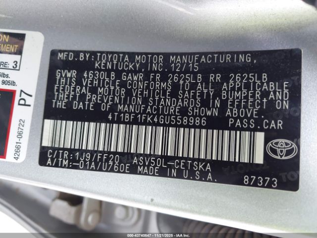 Toyota Camry Se Image 15