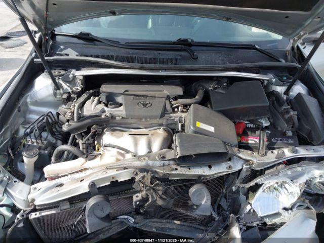 Toyota Camry Se Image 14