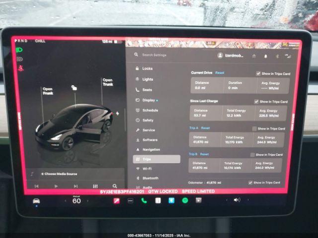 Tesla Model 3 Long Range Dual Motor All-wheel Drive Image 8