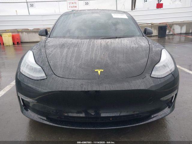 Tesla Model 3 Long Range Dual Motor All-wheel Drive Image 17
