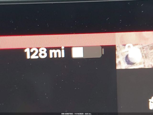 Tesla Model 3 Long Range Dual Motor All-wheel Drive Image 15