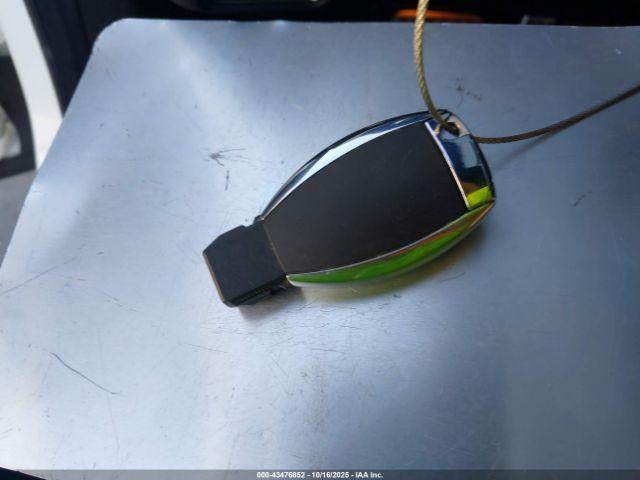 Mercedes-Benz S-Class Image 13