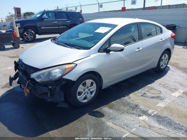 Kia Forte Lx Image 2