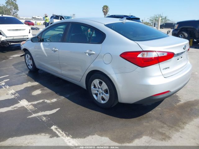 Kia Forte Lx Image 7