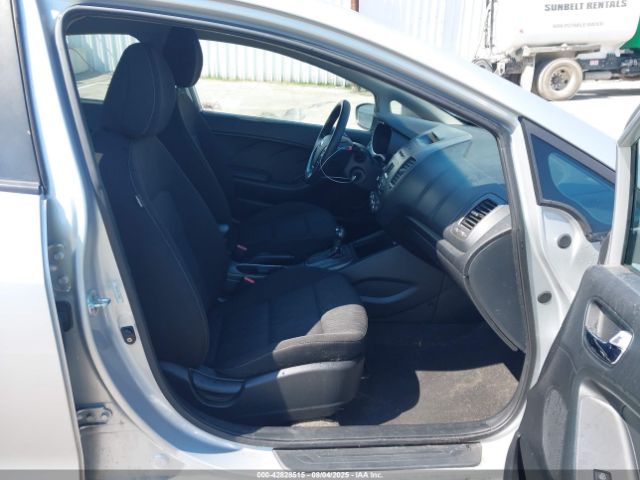 Kia Forte Lx Image 9