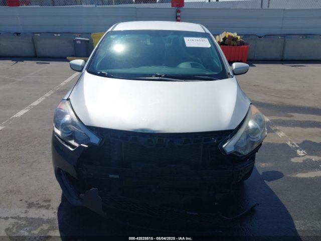 Kia Forte Lx Image 16