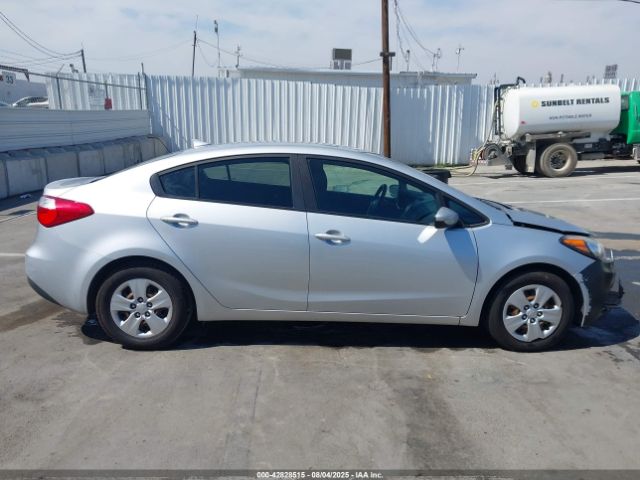 Kia Forte Lx Image 12