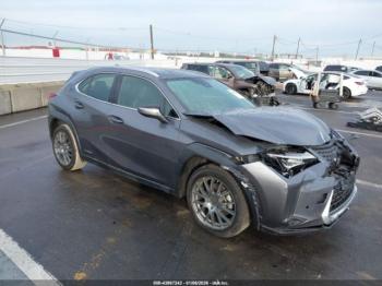  Salvage Lexus Ux