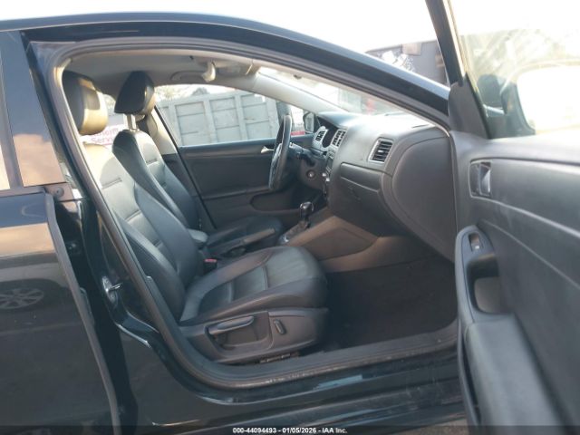 Volkswagen Jetta 1.8t Se Image 5