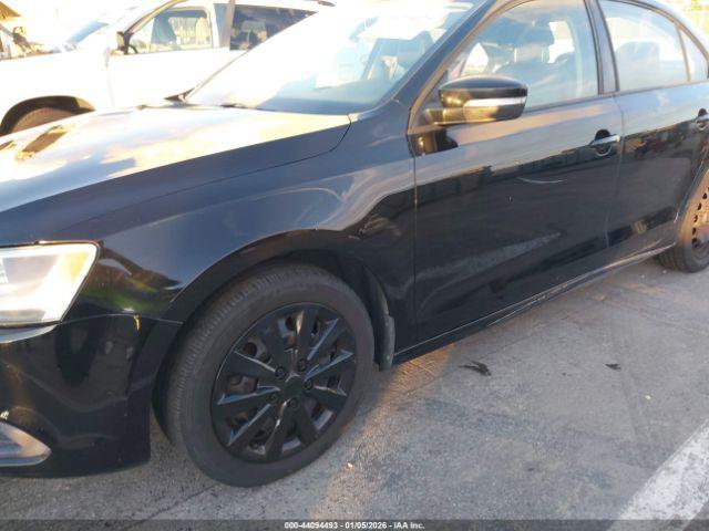 Volkswagen Jetta 1.8t Se Image 3