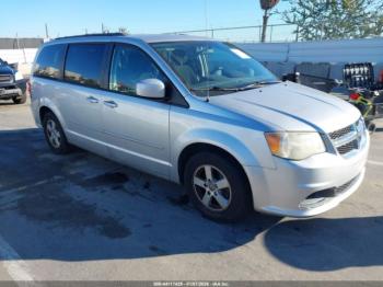  Salvage Dodge Grand Caravan