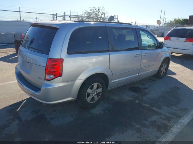 Dodge Grand Caravan Sxt Image 4