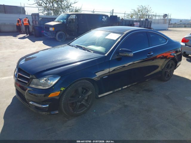 Mercedes-Benz C-Class Image 4