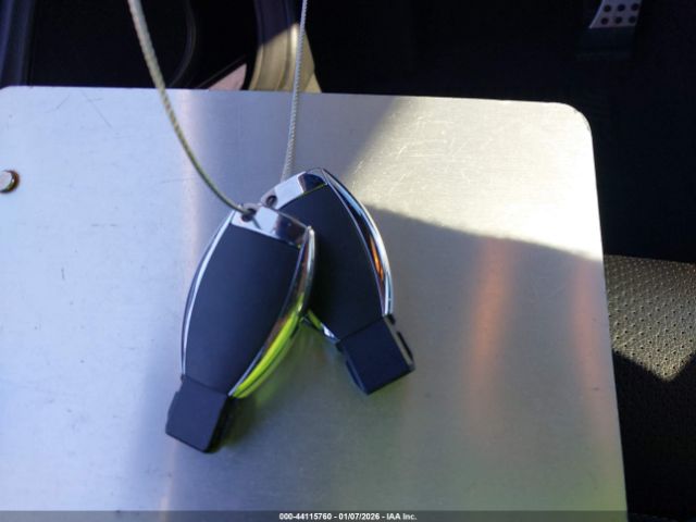 Mercedes-Benz C-Class Image 3