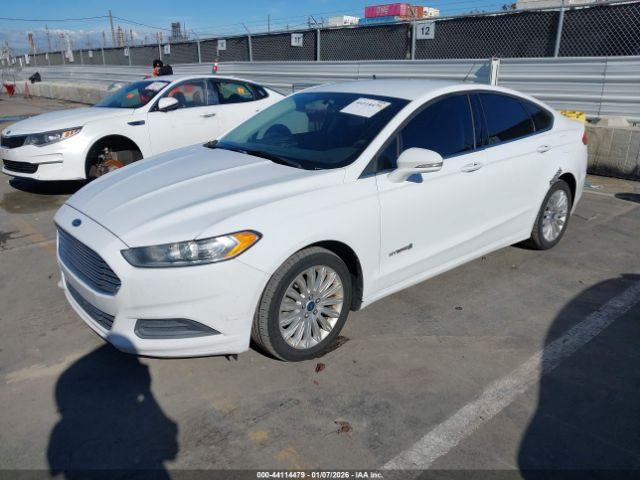 Ford Fusion Se Image 2