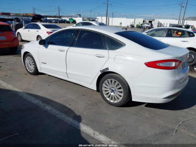Ford Fusion Se Image 4