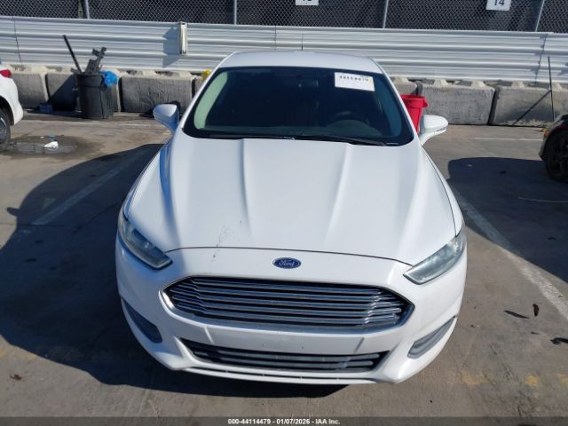 Ford Fusion Se Image 7