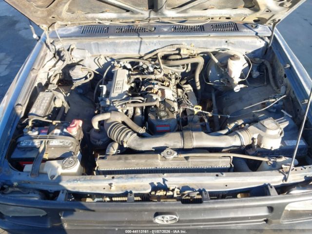 Toyota Pickup Image 12