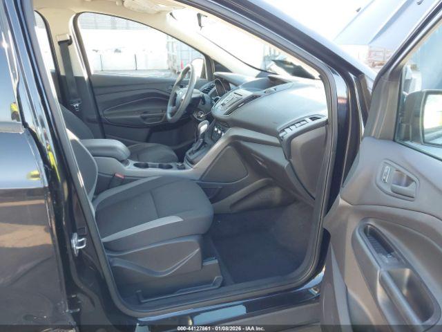Ford Escape S Image 6