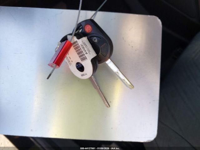 Ford Escape S Image 10