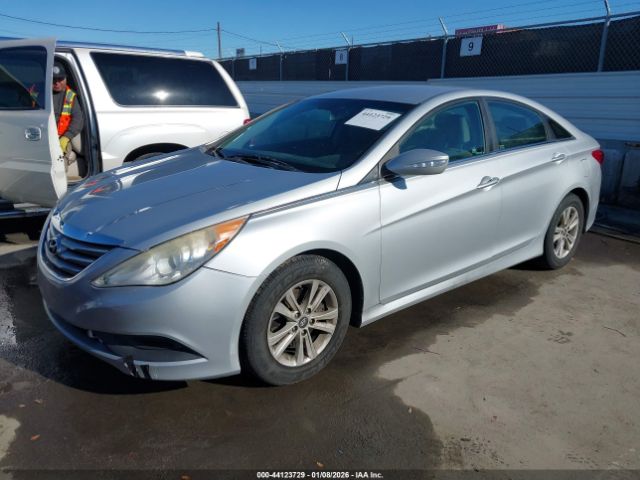 Hyundai SONATA Gls Image 8