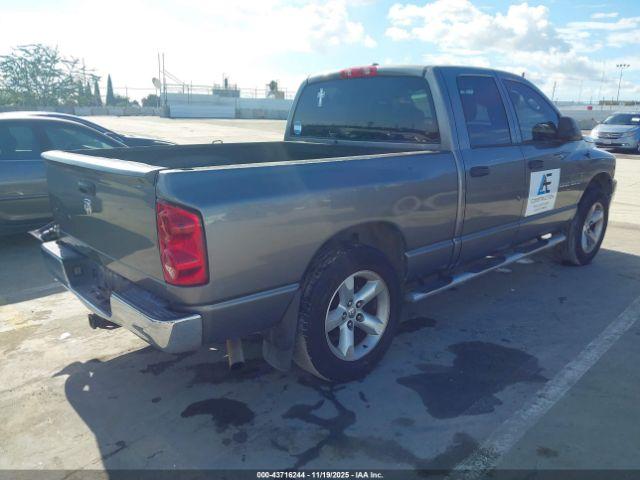 Dodge Ram 1500 Slt Image 9