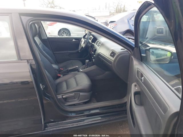 Volkswagen Jetta 2.5l Se Image 8