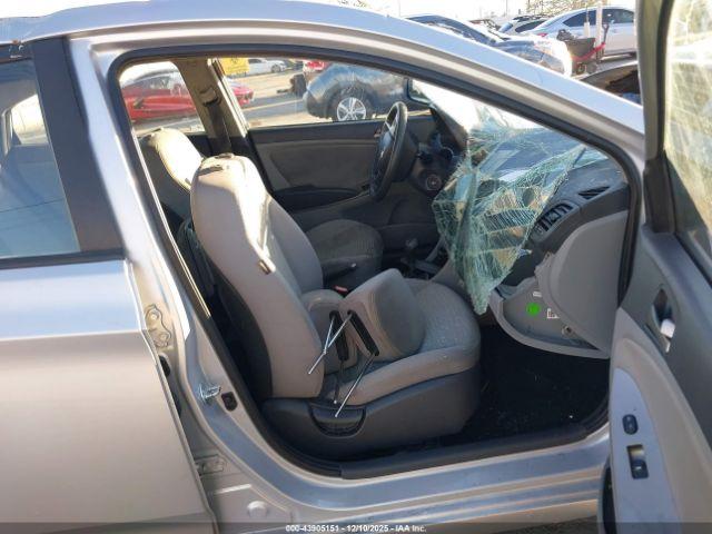 Hyundai ACCENT Value Edition Image 15