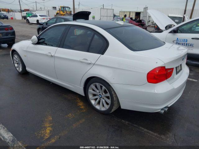 BMW 3 Series Image 6