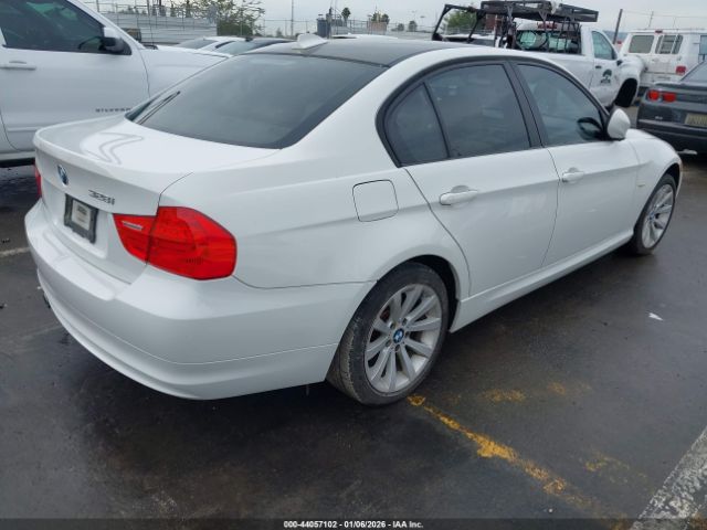 BMW 3 Series Image 3