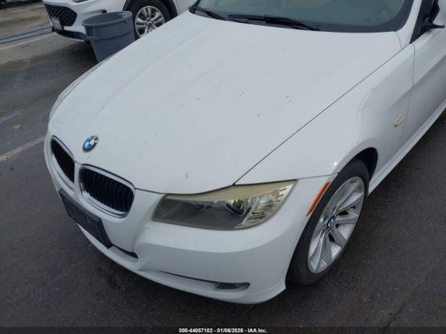 BMW 3 Series Image 8