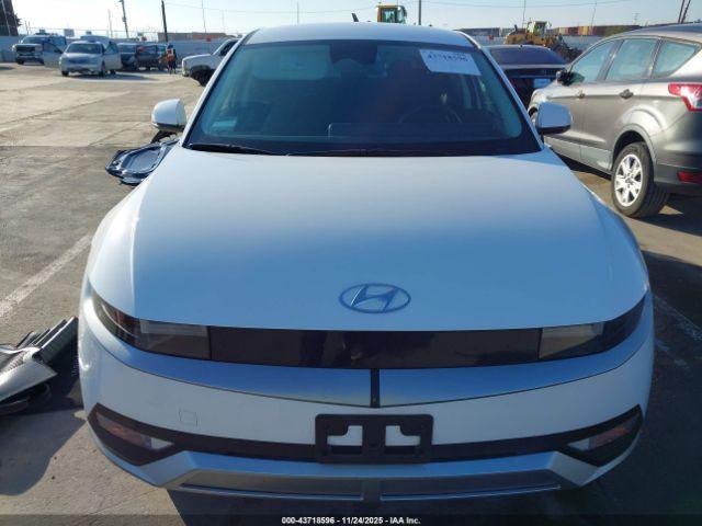 Hyundai Ioniq Sel Image 2