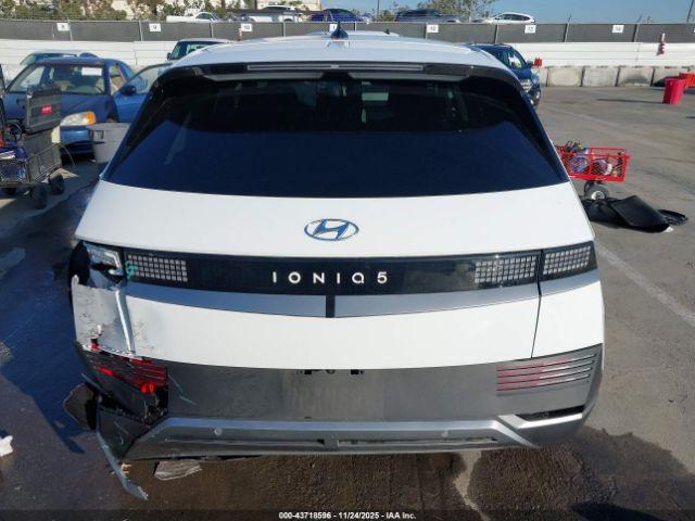Hyundai Ioniq Sel Image 16