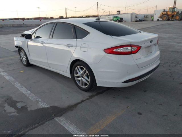 Ford Fusion Se Image 3