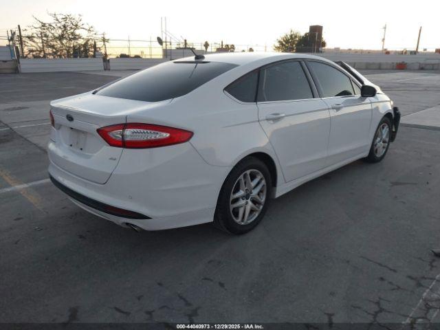 Ford Fusion Se Image 2