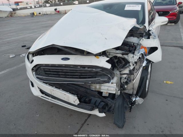 Ford Fusion Se Image 13