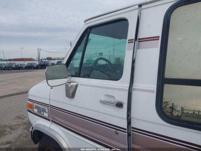 Chevrolet G20 Image 8