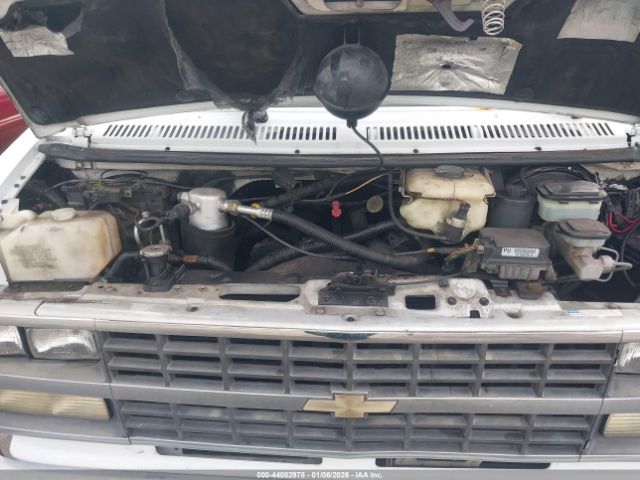 Chevrolet G20 Image 6