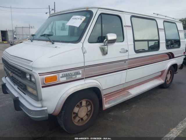 Chevrolet G20 Image 11