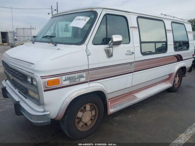 Chevrolet G20 Image 11