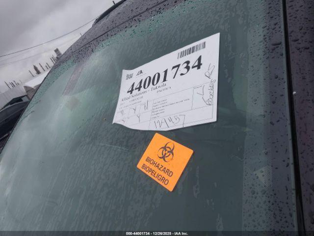 Chrysler Pacifica Touring-l Plus Image 2