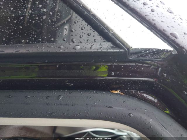 Chrysler Pacifica Touring-l Plus Image 8