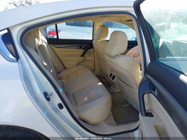 Acura TL 3.5 Image 6