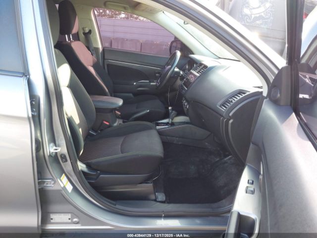 Mitsubishi Outlander 2.0 Se Image 13