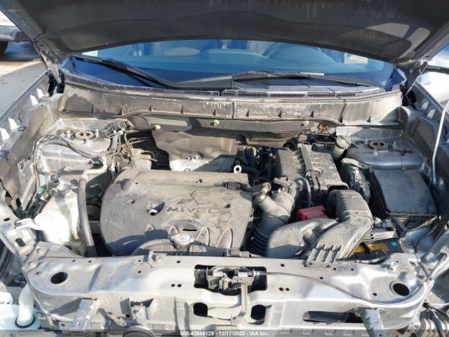 Mitsubishi Outlander 2.0 Se Image 12