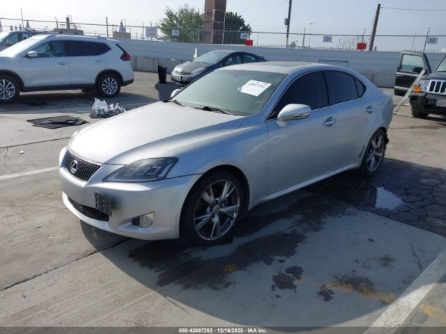 Lexus Is Image 16
