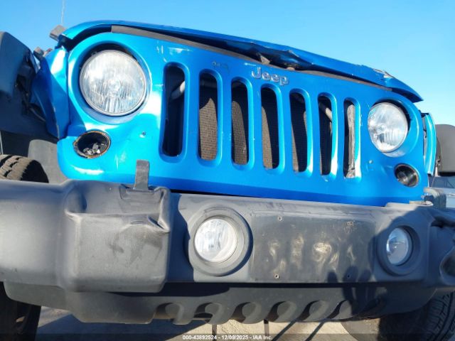 Jeep Wrangler Sport Image 8