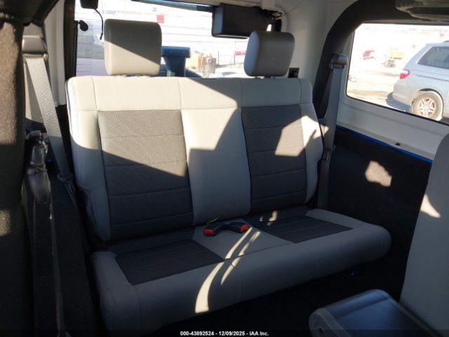 Jeep Wrangler Sport Image 11